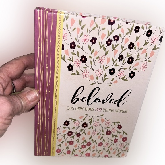 Beloved: 365 Devotions for
Young Women Book Hardcover make offer - Picture 1 of 4